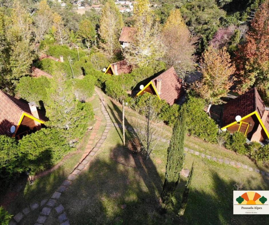 Pousada Alpes Санту-Антониу-ду-Пиньял Экстерьер фото